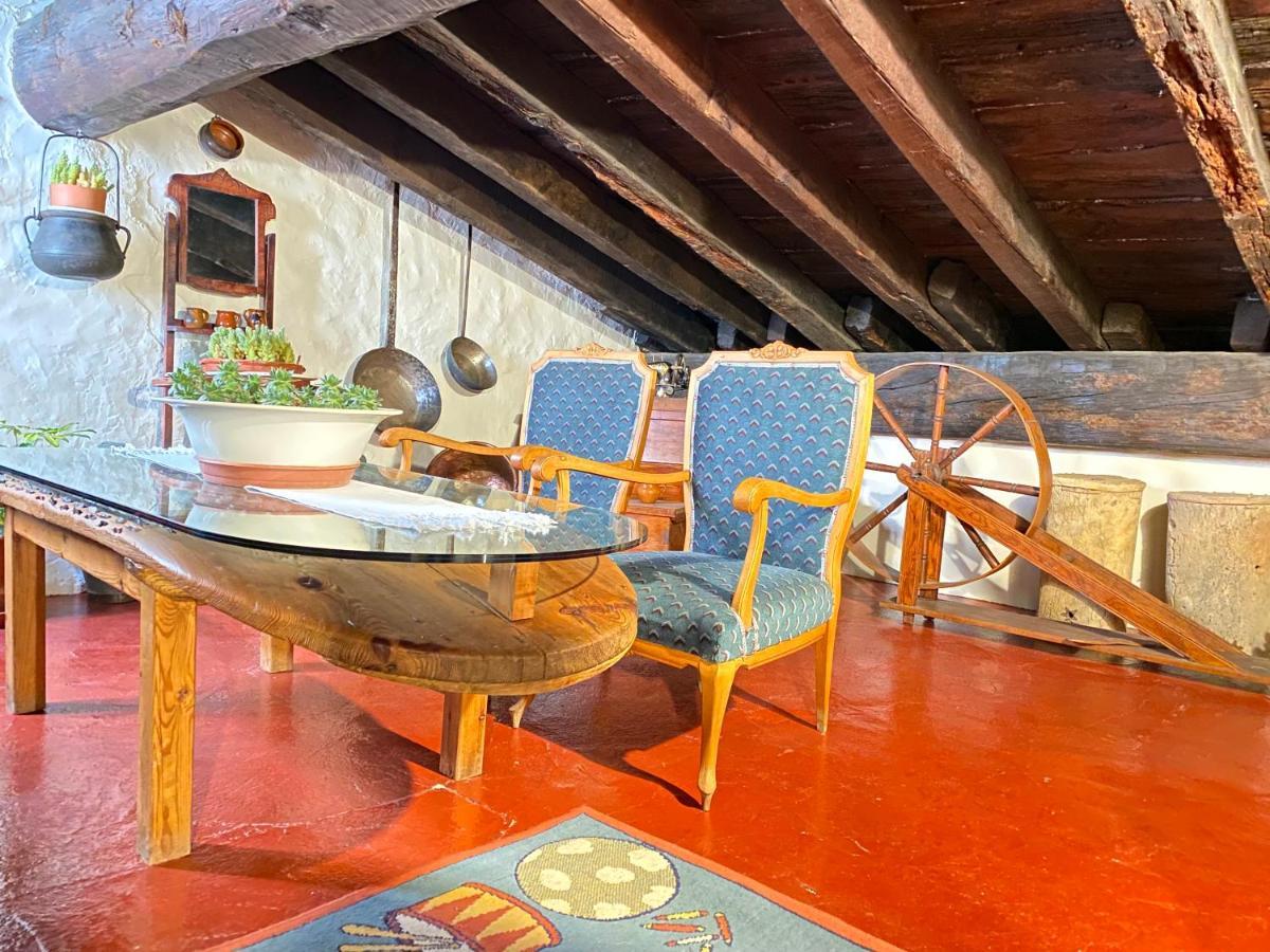 Hotel Casa Sara à Cantavieja Extérieur photo