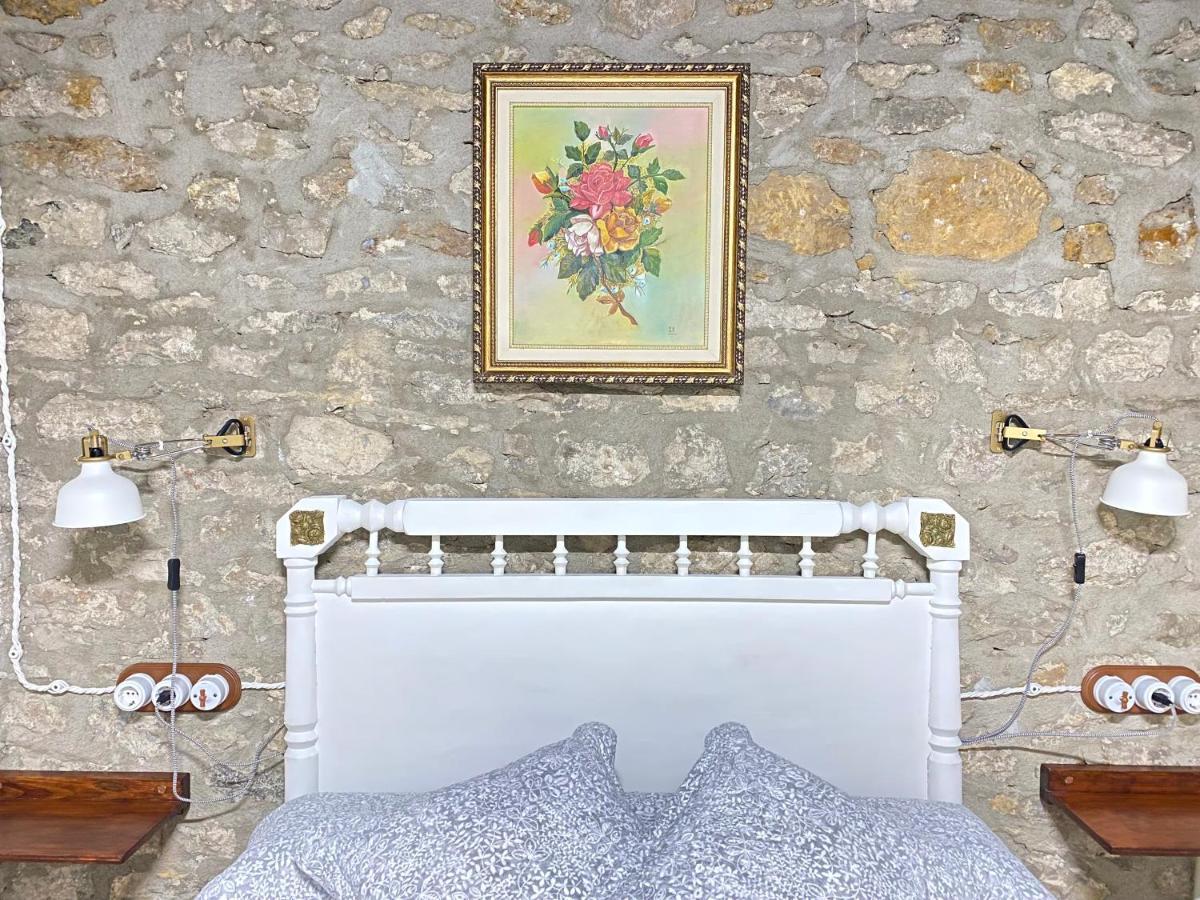 Hotel Casa Sara à Cantavieja Extérieur photo
