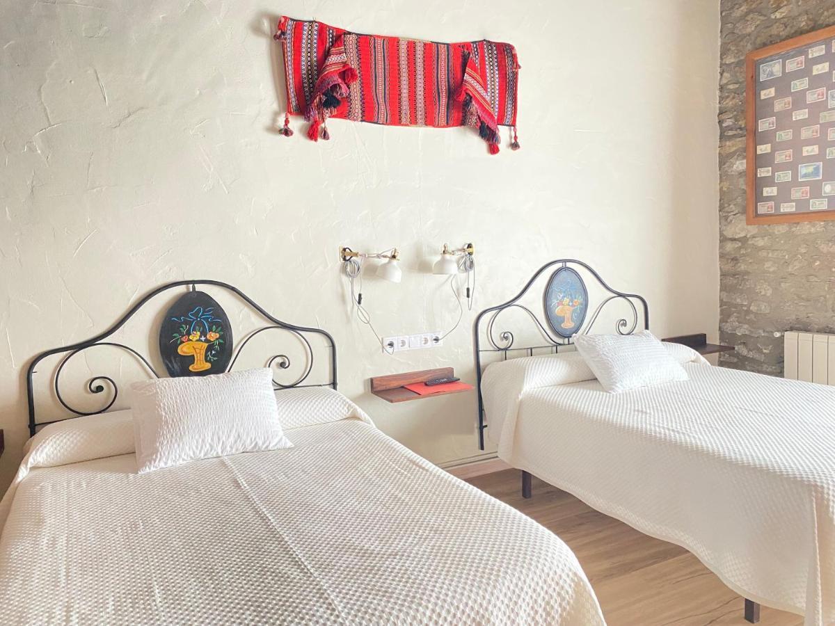 Hotel Casa Sara à Cantavieja Extérieur photo