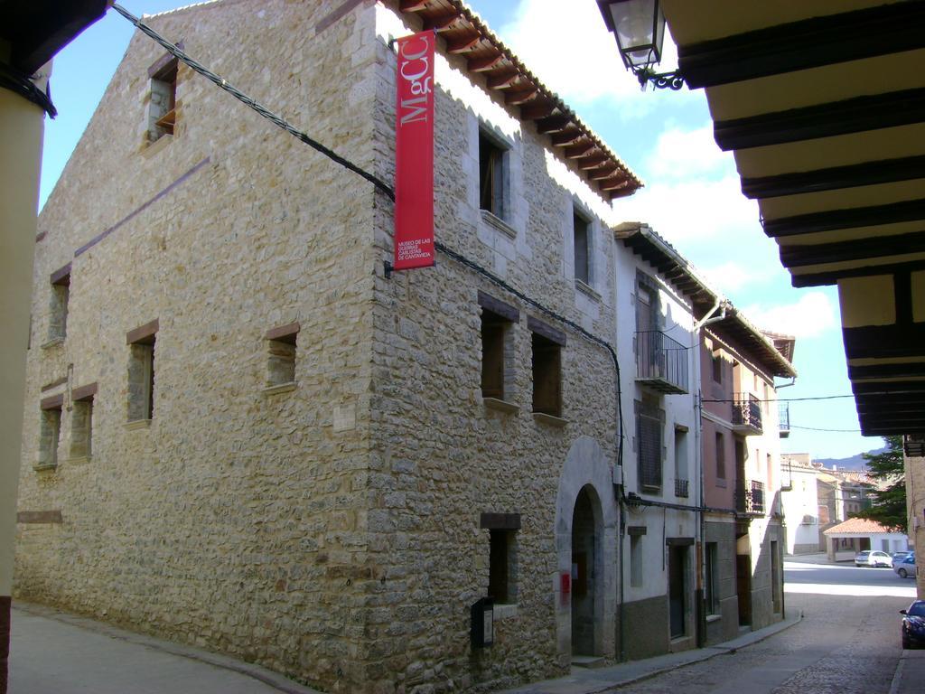 Hotel Casa Sara à Cantavieja Extérieur photo